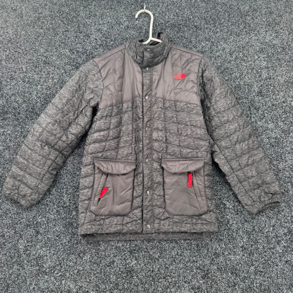The North Face Boys Grey Camo Insulated Quilted Snap Front Jacket Size M 10/12